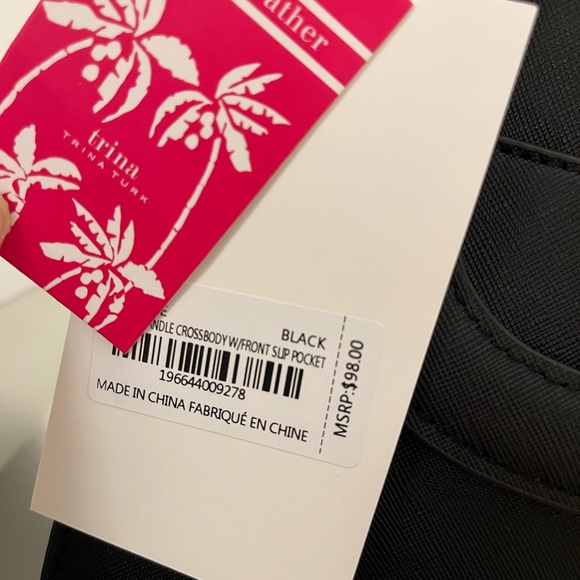 Trina Turk Black Convertible Crossbody Bag - NWT - Vegan Leather - Picture 4 of 4